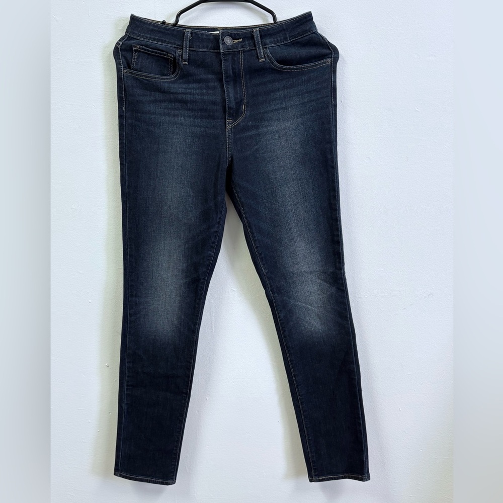 Levi's Strauss & Co Premium Women's 721 High Rise SkinnyJeans Dark-Wash Size 28